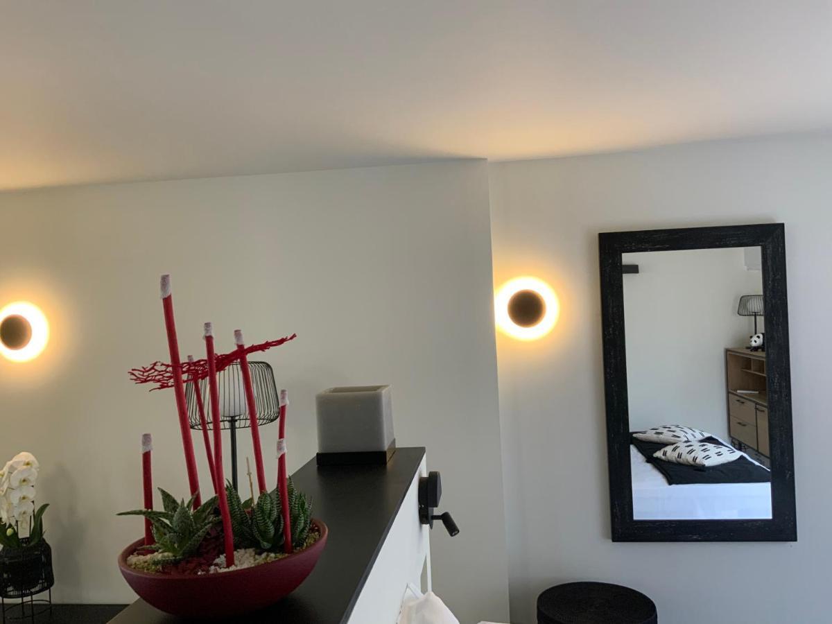 2 A 2 Hotell Montélimar Eksteriør bilde